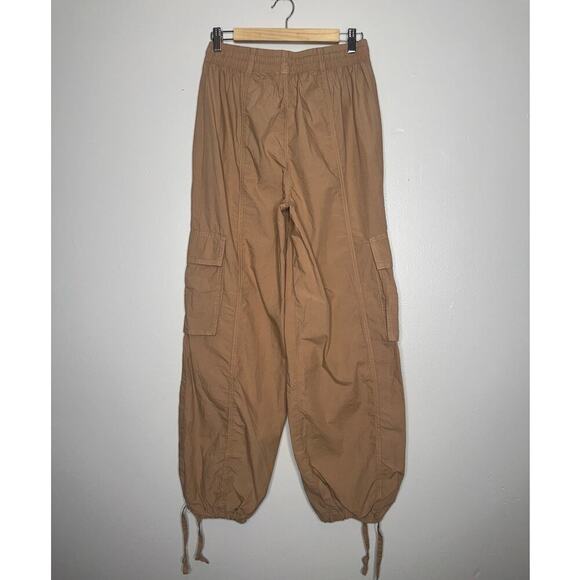 Aerie NWT High Waisted Go-For-It Baggy Cargo Pants Sinched Ankle Tan Size Small - Picture 7 of 7
